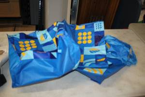 lot 296 image: Lot of (3) Reusable Bags