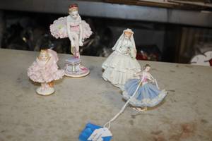 lot 343 image: Lot of (4) Collectors Ballerina Figurines