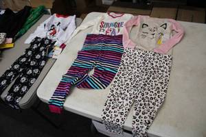 lot 353 image: Lot of (3) Size 5-T Assorted Childrens Outfit Sets - Top and Bottom