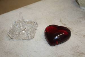 lot 320 image: Waterford Crystal Candy Dish, Red Glass Heart Dcor