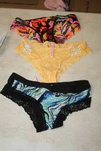 lot 402 image: Lot of (3) Size Medium Womens Underwear