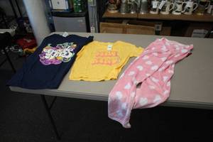 lot 410 image: Size Small Womens Plush Lounge Pants and (2) Tshirts