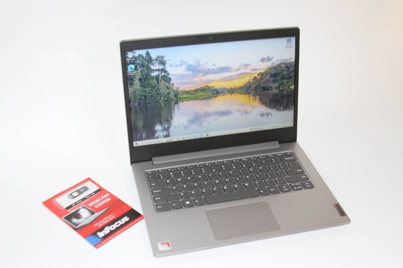 lot 22 image: Lenovo IdeaPad All-in-One Laptop Computer with Microsoft Windows 10 Home Edition