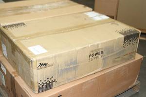 lot 20 image: Middle Atlantic Professional  Commercial UPS-OLEBPR-1 Online UPS Battery Extension Pack System