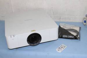 lot 2 image: Sony VPL-FHZ65 WUXGA 6,000-Lumen HD Widescreen Laser Light Source Projector  Projection System