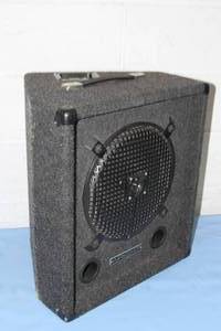 lot 77 image: Wright Sound Systems AM-12 Pro Audio Wedge 100-Watt Loudspeaker  Speaker