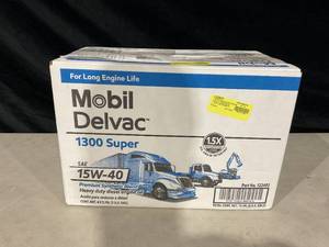 lot 304 image: LOT OF 4 Mobil Delvac 1300 Super Heavy Duty Premium Synthetic Blend Diesel Engine Oil 15W-40, 1 Gallon