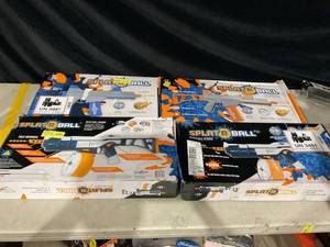 lot 338 image: LOT OF 4 Splat R Ball Water Bed Blasters