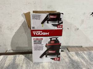 lot 114 image: Hyper Tough 5 Gallon WetDry Vacuum for the Car, Garage, Home or Workshop