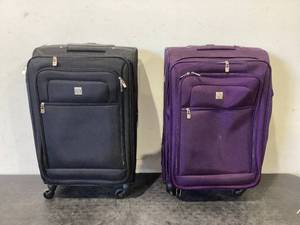 lot 536 image: LOT OF 2 Protege, Arendale Soft Side 20 Expandable Carry-on Luggages
