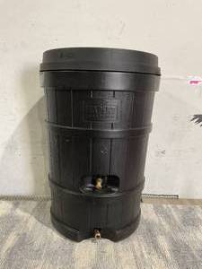 lot 61 image: Expert Gardener 48 Gallon Rain Barrel Plastic