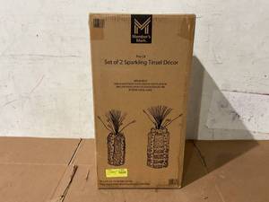 lot 34 image: Members Mark Pre-Lit Sparkling Red White & Blue Tinsel Dcor, Set of 2