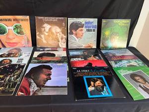 lot 226 image: Lot of Vintage Vinyl Records - Various Artists