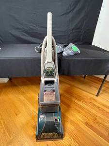 lot 98 image: Hoover SteamVac Ultra Carpet Cleaner with Attachments