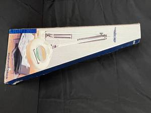 lot 101 image: Preferred Stock Magnifying Lamp with Adjustable Arm