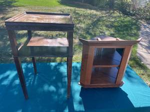 lot 65 image: Vintage Wooden Side Table & Corner Shelf Set