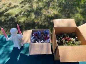lot 76 image: Ceramic Angel Candle Holder and Holiday Floral Decor Lot