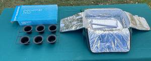 lot 290 image: Cooks Essentials Insulated Carry Bag & Marketplace Popover Pan Set