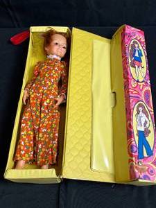lot 157 image: Vintage Crissy Doll with Original Case