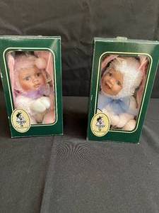lot 160 image: Geppeddo Collectible Baby Doll Set in Original Boxes