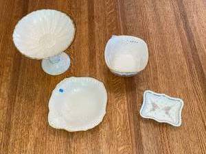 lot 177 image: Set of Lenox China Decorative Dishes with 24K Gold Trim
