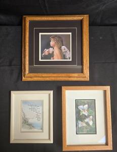 lot 251 image: Framed Artwork and Quote Decor Set
