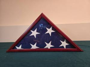 lot 337 image: Wooden Flag Display Case with American Flag