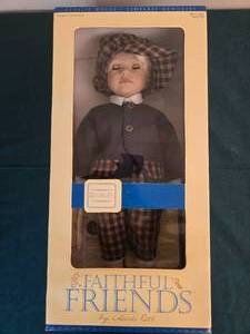 lot 401 image: Faithful Friends Benjamin Doll by Heidi Ott