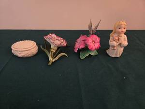 lot 451 image: Collection of Decorative Figurines and Trinket Box