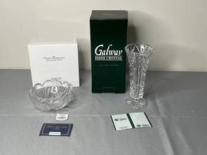 lot 497 image: Crystal Keepsake Bowl and Vase Set - Marquis by Waterford and Galway