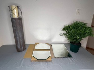 lot 386 image: Display Mirror Set, Candle w Stand & Faux Plant