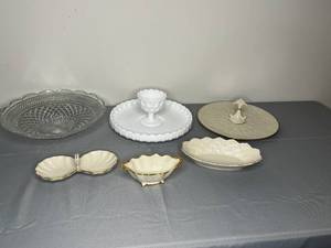 lot 391 image: Lenox China and Glassware Collection