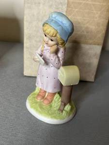 lot 398 image: Collection of Figurines and Glass Bell