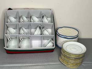 lot 464 image: Noritake China Derry 5931 Tea Set with Saucers
