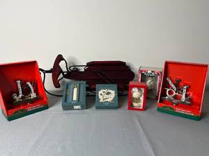 lot 524 image: Holiday Decor Lot with Kurt Adler Stocking Hangers and Lenox Ornaments