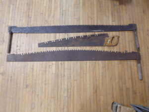 lot 25 image: 3 Vintage Saws