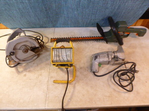 lot 88 image: Power Tools