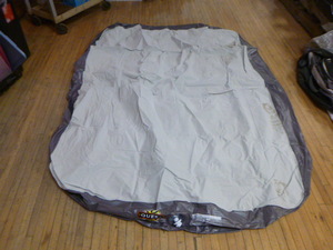 lot 137 image: Quest Air Mattress
