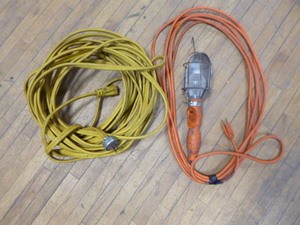 lot 144 image: Trouble Light and Extension Cord