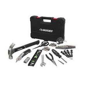 Husky 110-Piece Homeowners Set    Customer Returns See Pictures