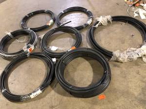 Gaylord of Assorted Air Hoses  Various Models and Conditions  Customer Returns See Pictures
