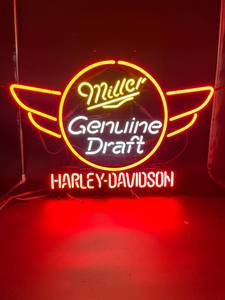 lot 39 image: Miller Genuine Draft Harley-Davidson Neon Sign
