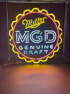 lot 9 image: Miller Genuine Draft Bottle Cap Neon Sign