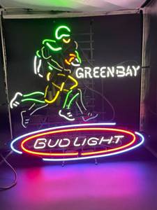 lot 65 image: Bud Light Green Bay Packer Motion Neon Sign