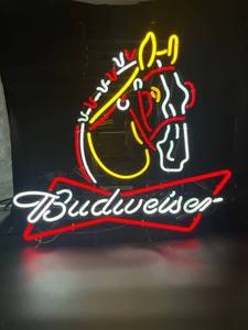 lot 90 image: Budweiser Clydesdale Horse Neon Sign