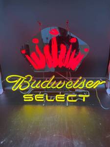 lot 51 image: Budweiser Select Neon Sign