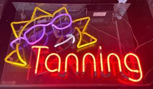 lot 10 image: Tanning Neon Sign