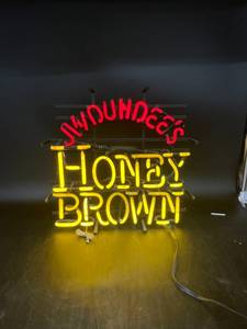 lot 80 image: JW Dundees Honey Brown Neon Sign