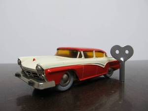 lot 16 image: Vintage SCHUCO Micro-Racer Race Car wKey - Red & White Ford