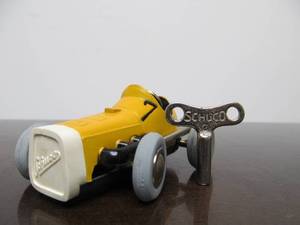 lot 143 image: Vintage SCHUCO Micro-Racer Race Car wKey - Yellow 1041